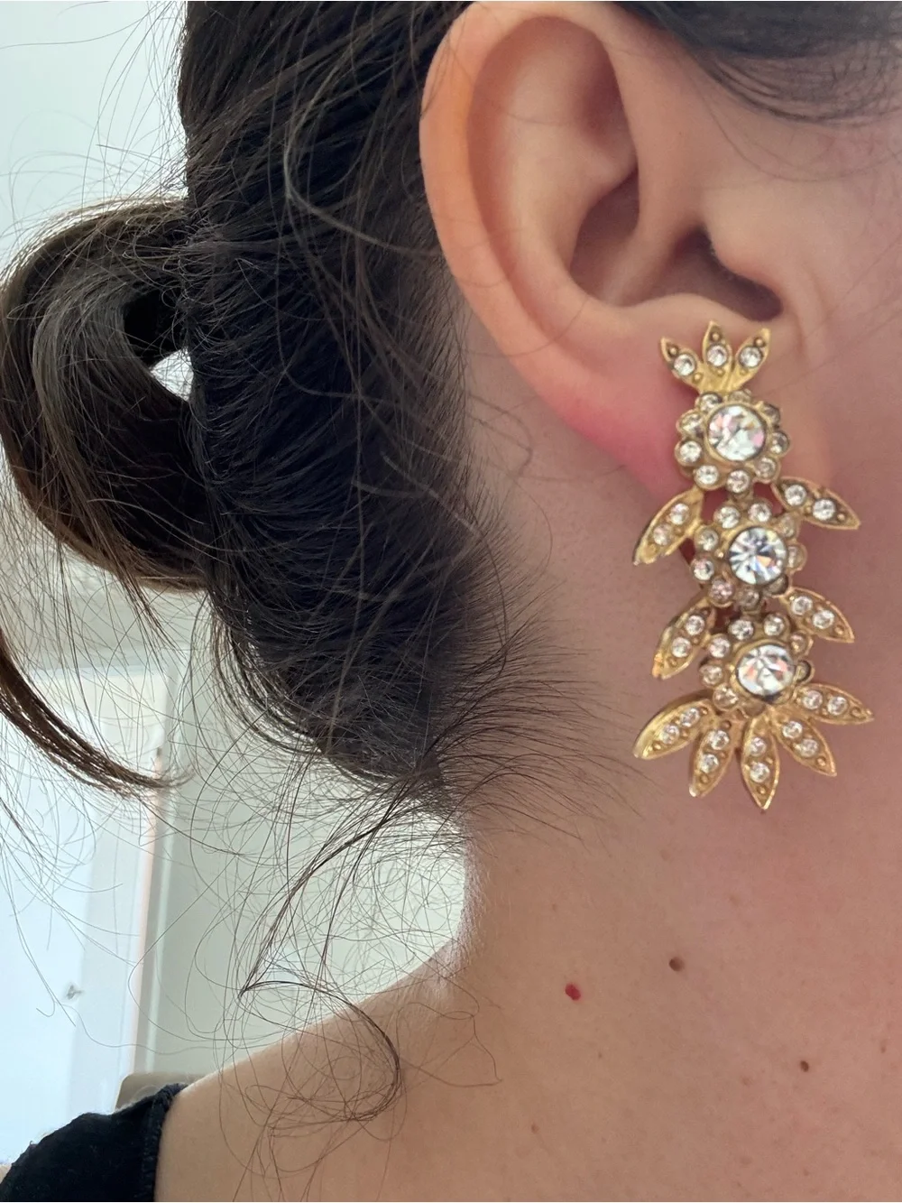 VTG Kirks Folly Signed Gold Clear Rhinestone Flower Cascade Clip On Earrings